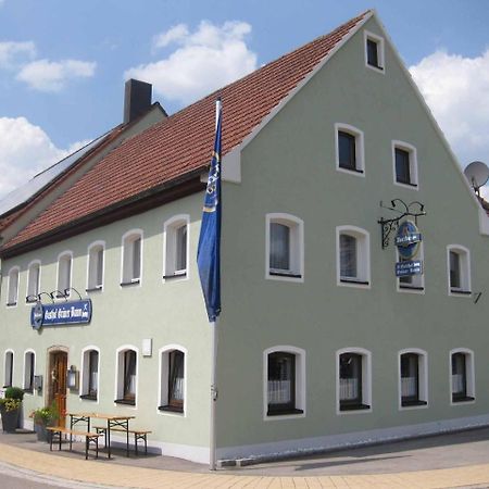Gasthof Gruener Baum Langfurth  Экстерьер фото